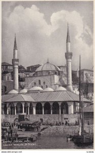 ISTANBUL, Turkey, 1930-1950s; Mosquee De Scutari