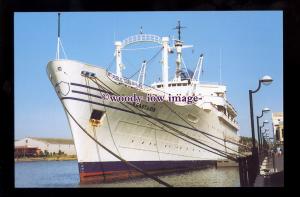 SIM0337 - Mercy Ship-Liner - Anastasis , built 1953 ex Victoria - postcard 