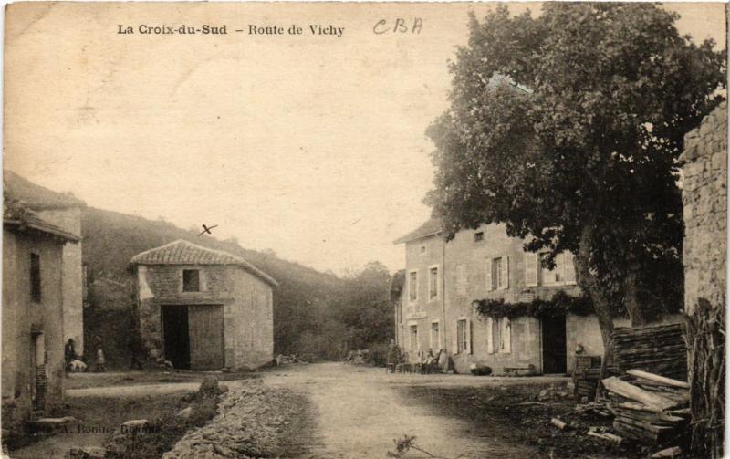 CPA LA CROIX-du-SUD - Route de Vichy (359796)