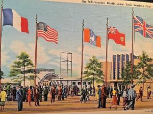 Postcard  Information Booth at New York's World Fair   X9