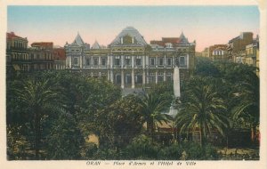 Algeria Postcard Oran Place d'Armes et l'Hotel de Ville