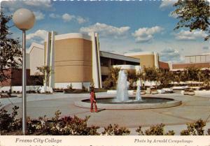 FRESNO CALIFORNIA FRESNO CITY COLLEGE~COMPOLONGO PHOTO POSTCARD 1970s