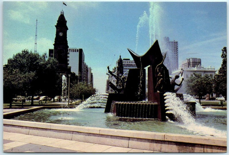 M-17621 The beautiful Victoria Square Fountain in Adelaide Australia