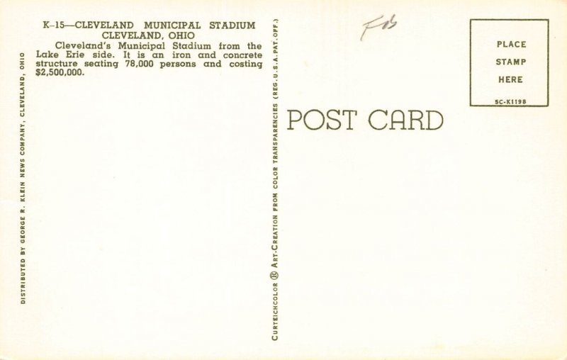 LPD36  CLEVELAND Ohio Postcard Municipal  Baseball Stadium