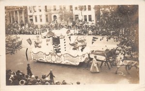 G61/ Elizabeth New Jersey RPPC c1910 Postcard Parade Floats Patriotic 5