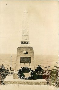 1940s Seattle Washington Birthplace Monument RPPC Postcard 25-11912