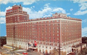 St Louis Missouri~Sheraton Hotel on Lindell Boulevard~50s Cars @ Entrance~Flags