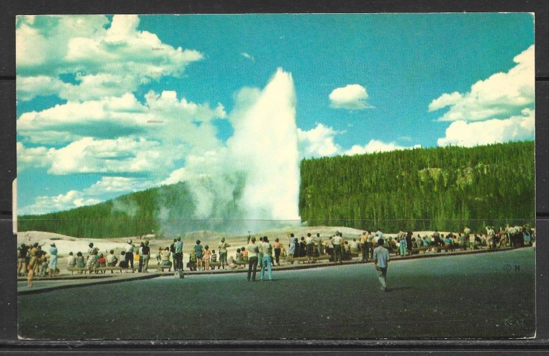 Montana, Yellowstone National Park - Old Faithful Geyser - [MT-027]