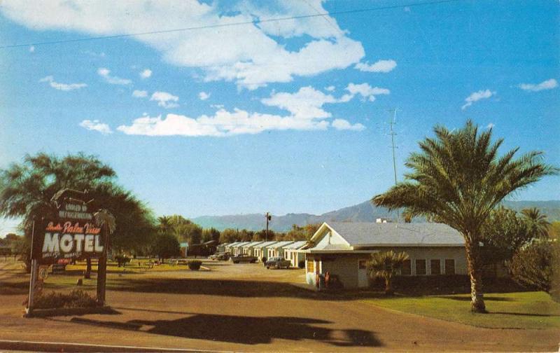 Indio California Palm View Motel Street View Vintage Postcard K29774