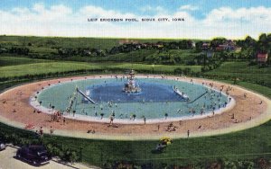 VTG 1930s Leif Erickson Sioux City Iowa IA Public Pool Sand Beach Linen Postcard