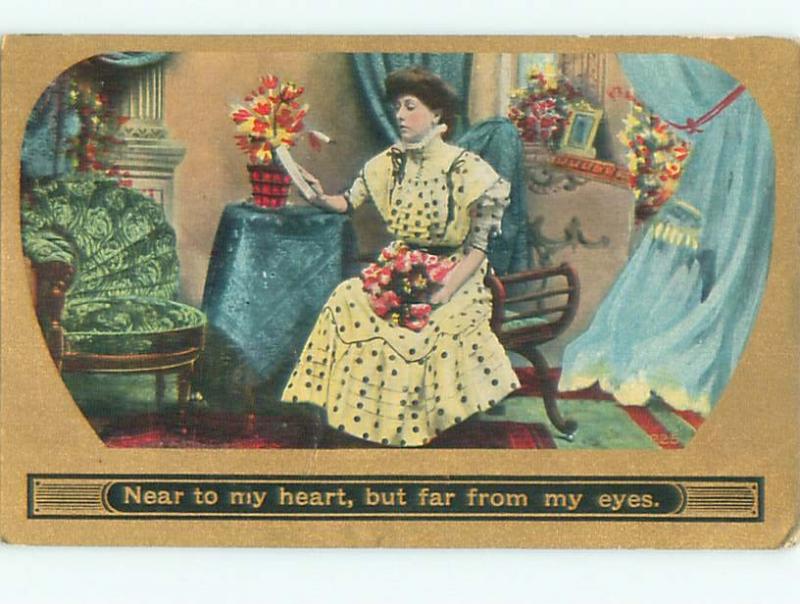 Divided-Back PRETTY WOMAN Risque Interest Postcard AA7772
