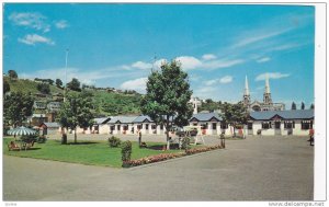 Hotel Du Boulevard, Ste-Anne De Beaupre, Quebec, Canada, PU-1969