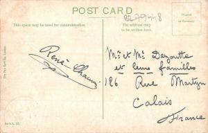 BR79448 tower bridge ship bateaux london    uk