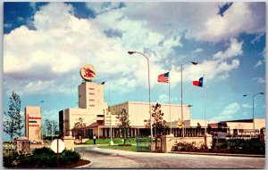 Southwestern Home Of Anheuster-Busch Inc. Houston Texas Main Street Postcard