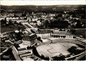 CPM Egletons - Vue Aerienne et Groupe Albert Thomas (1060007)