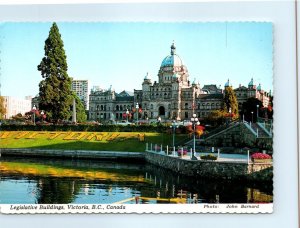 Postcard - Legislative Buildings - Victoria, Canada