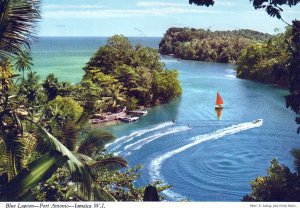 VINTAGE POSTCARD CONTINENTAL SIZE BLUE LAGOON PORT ANTONIO JAMAICA 1970s