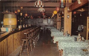 Port Clinton Ohio 1960-70s Postcard Brassel's Restaurant Interior