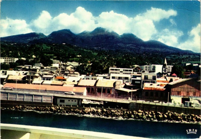 CPM Basse Terre- Au loin, le massif de la Soufriere GUADELOUPE (839981)