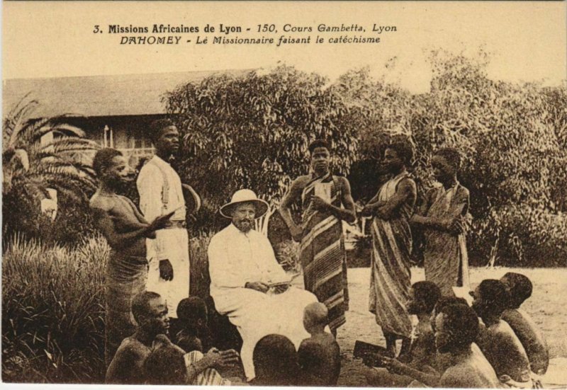 PC MISSIONNAIRE LE CATHECHISME DAHOMEY BENIN MISSIONARIES (A23514)