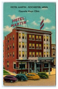 RPPC ROCHESTER, MN ~ Roadside HOTEL MARTIN c1940s Cars Olmsted County Postcard