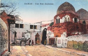 Lot177 damas damascus syria an old street camel