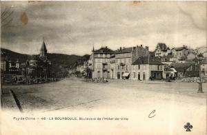 CPA La BOURBOULE Boulevard de l'Hotel de Ville (720857)