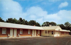 Colonial Motel  Groton CT 