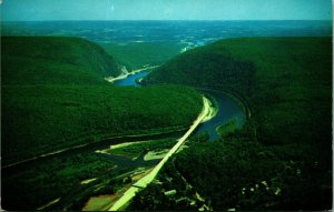 Airview Aerial of Delaware Water Gap New Jersey Delaware UNP Chrome Postcard A8