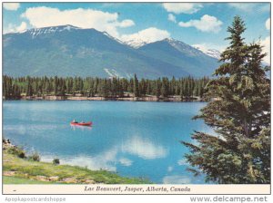 Canada Lac Beauvert Jasper Alberta