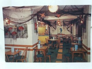 The Blue Seahorse Buttery Great Western Hotel Oban Argyll 1970 Vintage Postcard