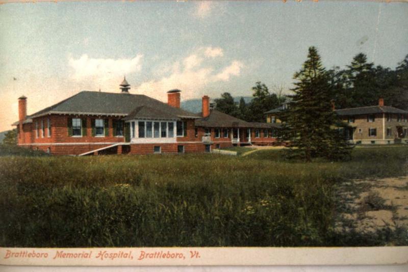 pre-1915 Unused MEMORIAL HOSPITAL in Brattleboro Vermont VT postcard v0729