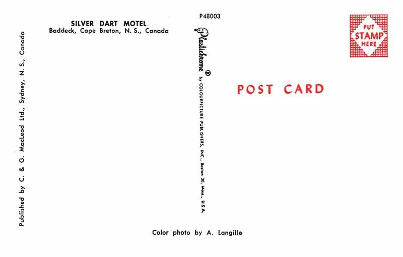 Postcard MOTEL SCENE Baddeck Nova Scotia NS AT3739