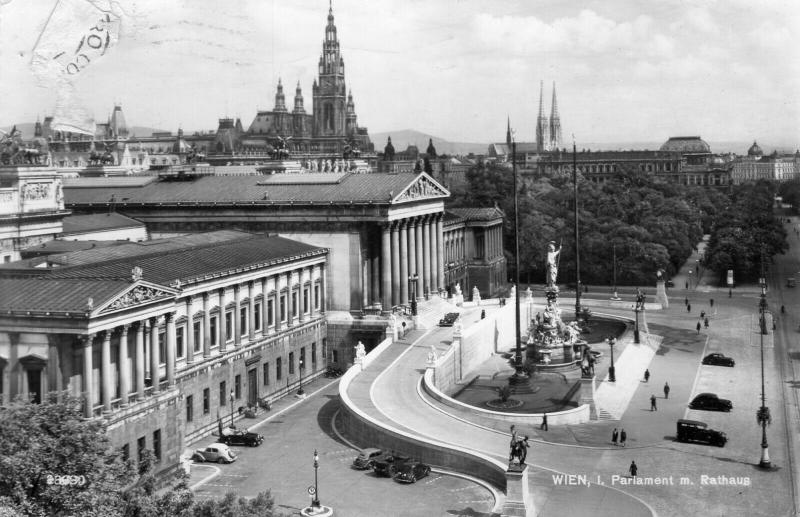 Austria Wien Parlament Rathaus 01.39