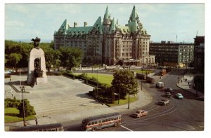 Beauty Weeps the Brave, National War Memorial, Ottawa, Ontario, Buses