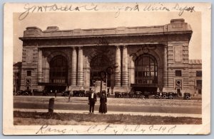 K45/ Kansas City Missouri Non-Postcard Photograph c20s Railroad Depot 219