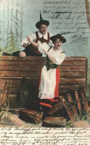 Romantic Man And Lady Austria Vintage Postcard 03.75