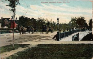 Gladstone Boulevard Kansas City MO Postcard PC559