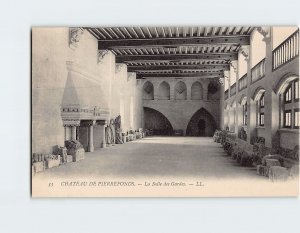 Postcard La Salle des Gardes Chateau De Pierrefonds France