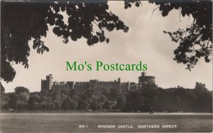 Berkshire Postcard - Windsor Castle, Northern Aspect  RS33541