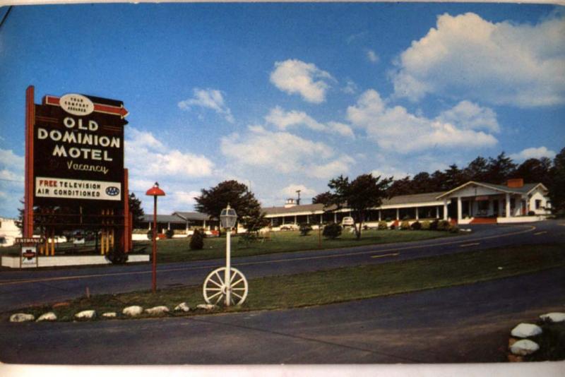 Unused pre-1970 OLD DOMINION MOTEL Roanoke Virginia VA postcard y3299