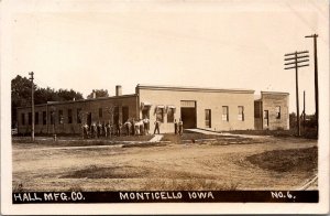 RPPC, Hall Mfg. Co, Employees, Monticello IA Vintage Postcard T42