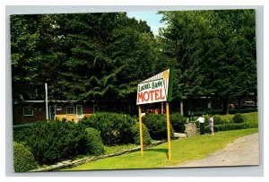 Vintage 1950's Advertising Postcard The Laurel Bank Motel Delaware New York