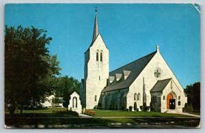 1968  Rutland  Vermont  Church of Christ the King  Postcard