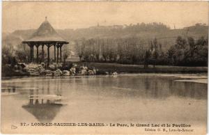 CPA LONS-le-SAUNIER Le Parc le Grand Lac et le Pavillon (446718)