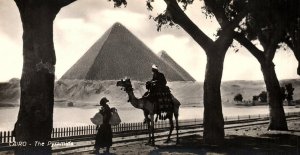 1920s CAIRO EGYPT THE PYRAMIDS CAMEL  PHOTO RPPC POSTCARD P1681