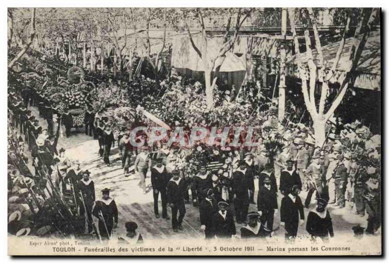 Old Postcard Toulon Funerals of victims of Liberty Sailors wearing crowns