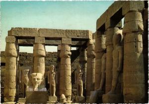 CPM EGYPTE Luxor Temple-Statues of Ramses II in the Forecourt (343599)