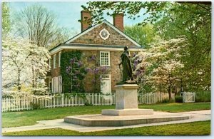 Washington's Headquarters and statue of Washington at Valley Forge Park - PA