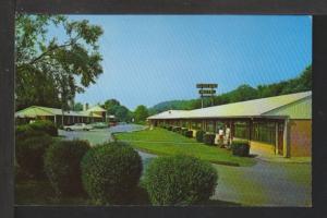 Ardsley Acres Hotel Court,Ardsley,NY Postcard 